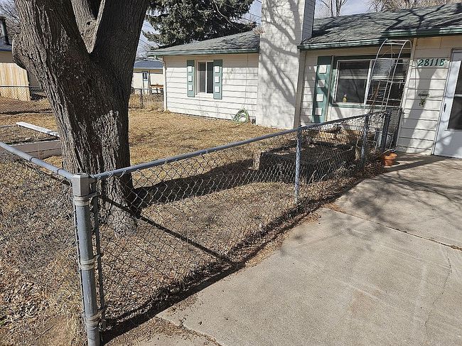 Image of 2811 E Burkhart Dr