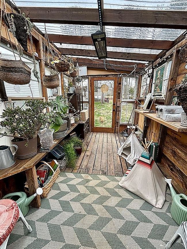 Image of 3293 Steadman Rd