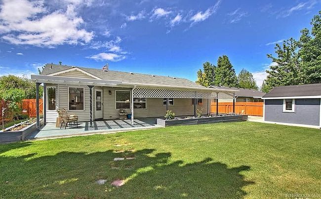 Photo of 998 W Verbena Dr, Meridian, ID