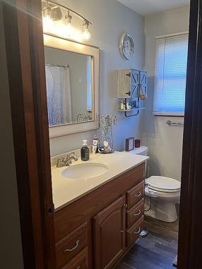 Additional photo 1 of property located at 117 Exeter Ct