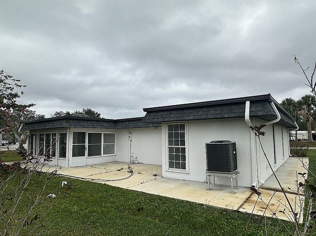 Image of 25322 Columbia Cir