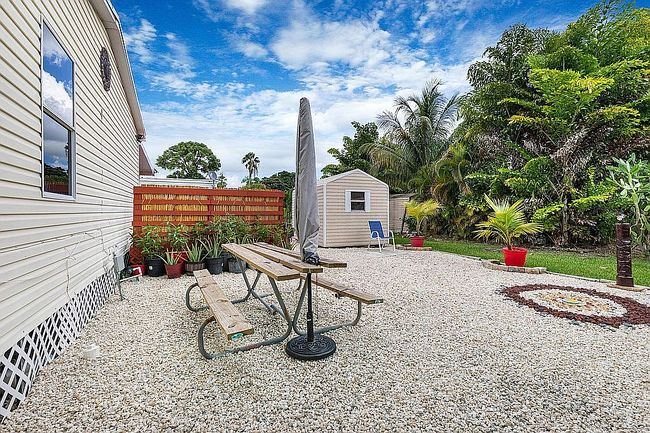 Image of 100 Ne 6th Ave Lot 806