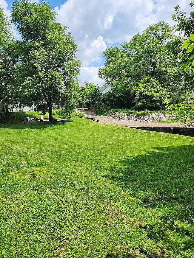 Image of 4608 Hogue Rd