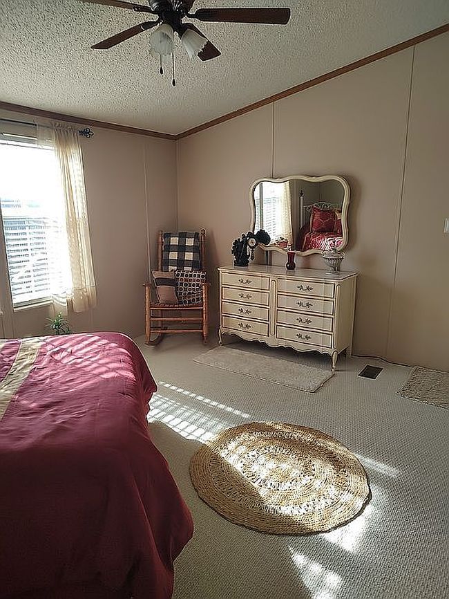 180 Stiles Rd, Battletown, KY