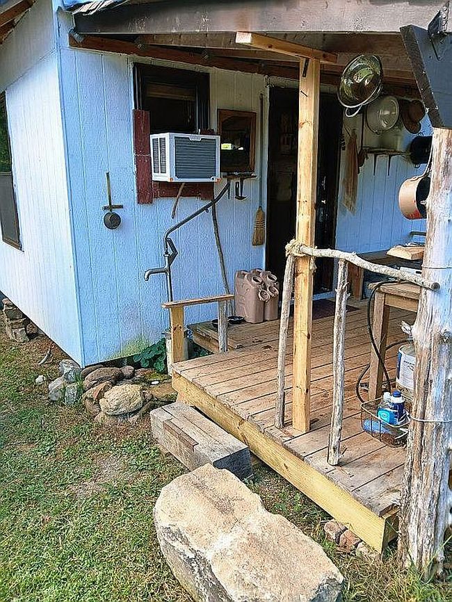 Additional photo 3 of property located at 1864 Delano Rd