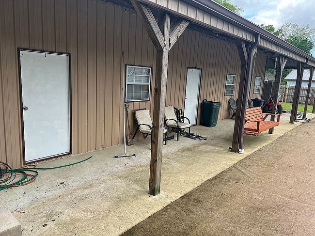 Photo of 918 N Walnut St, Steele, MO