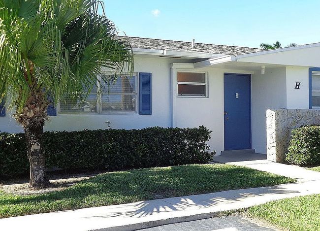 Image of 2683 Emory Dr W Apt H
