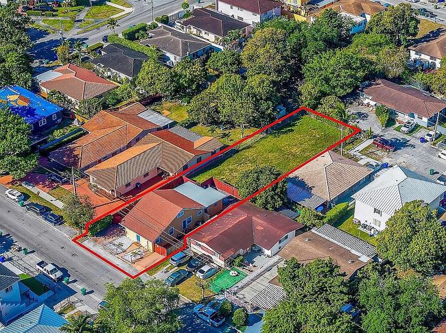 Photo of 1010 Sw 8th Ave, Miami, FL
