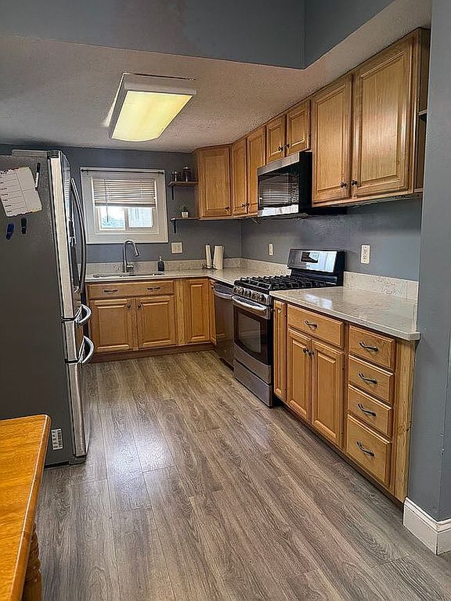 Photo of 910 22nd St Nw, Canton, OH