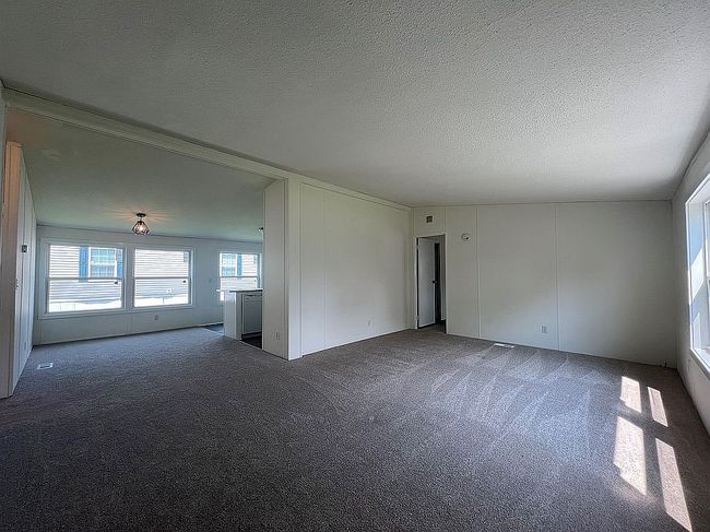 Photo of 1336 Ridgeway Blvd #28, Pontiac, MI
