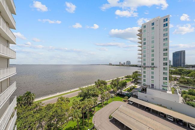 Photo of 2611 Bayshore Blvd Apt 1002, Tampa, FL