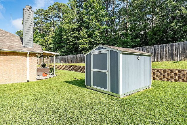 Image of 637 Winding Brook Ln