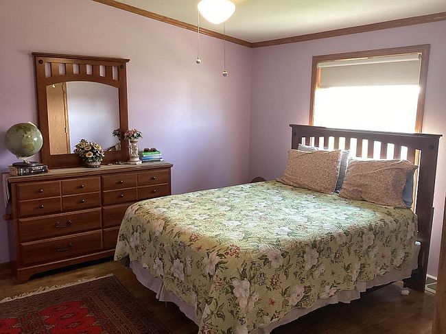 Photo of 5851 S Shore Dr, Clear Lake, IA
