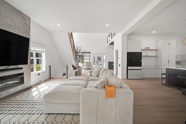 Photo of 750 Pearse Rd