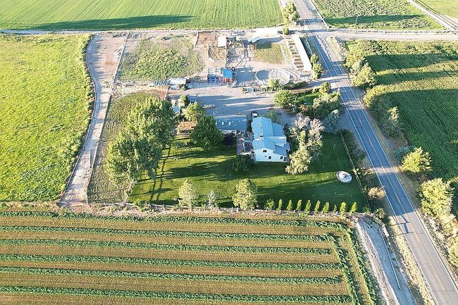 Additional photo of property located at 1456 17th Rd