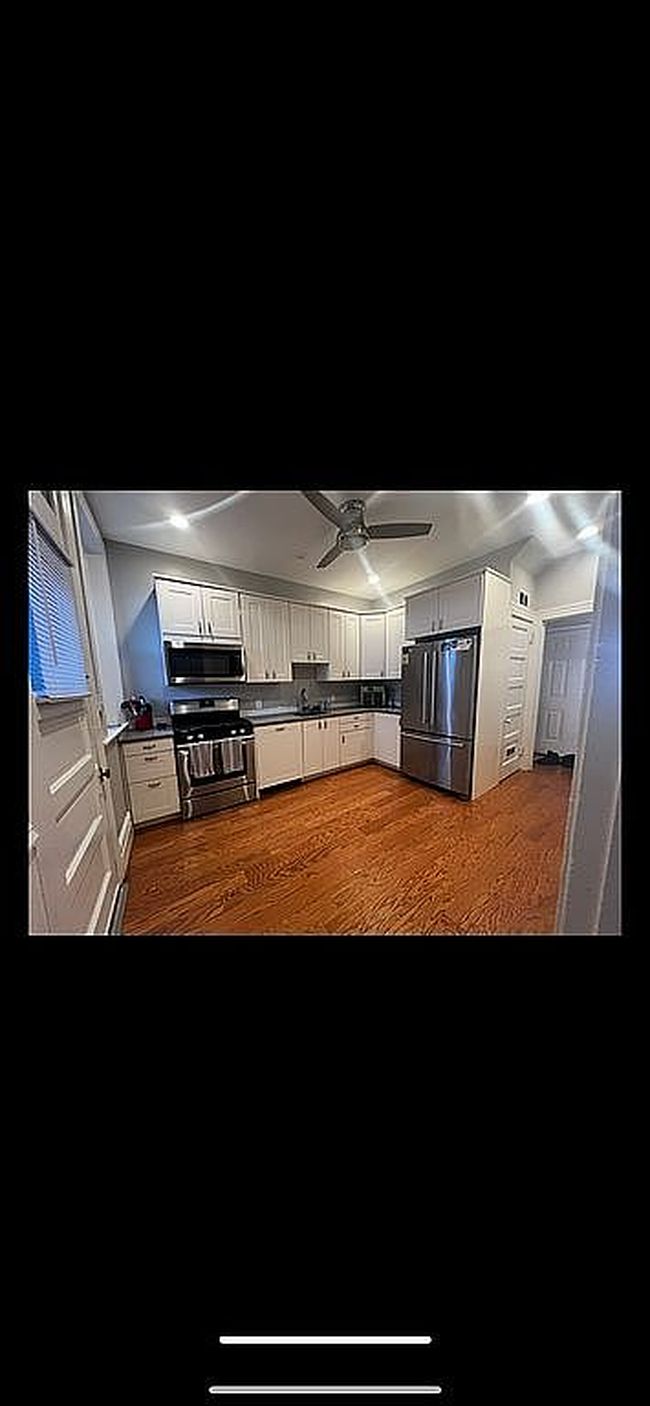 Image of 729 N Saint Clair St