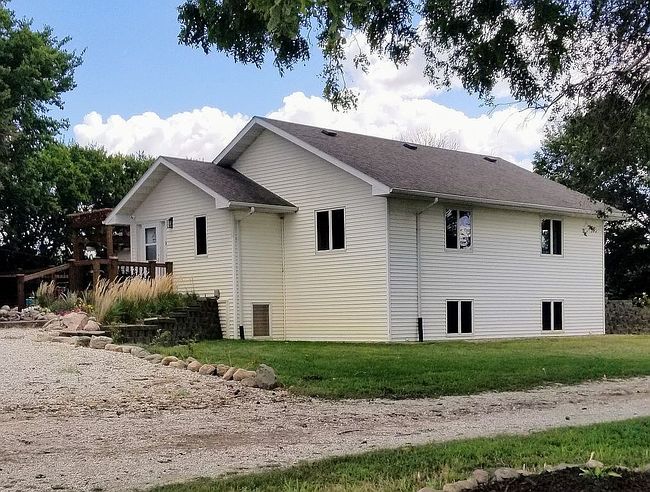Preview of property located at 32472 310th St