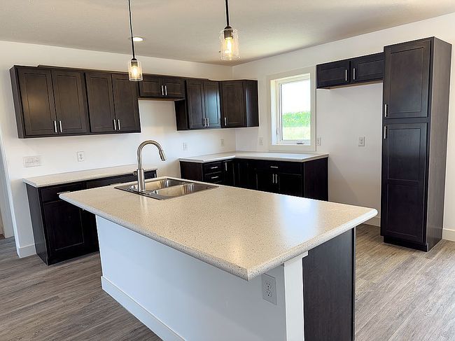 Photo of 2225 Fairway Dr, Crete, NE