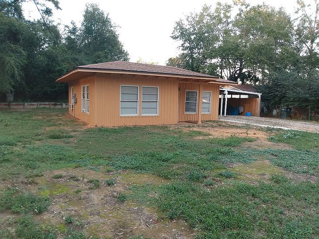 Preview of property located at 4 Banks Dr