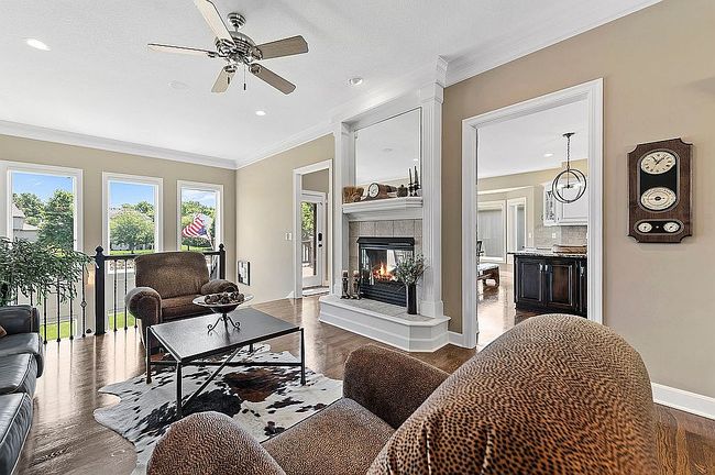 Photo of 2825 Sw Carlton Dr, Lees Summit, MO