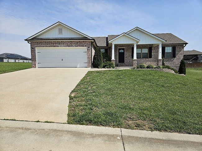 Photo of 319 Castle Leoch, Jackson, MO
