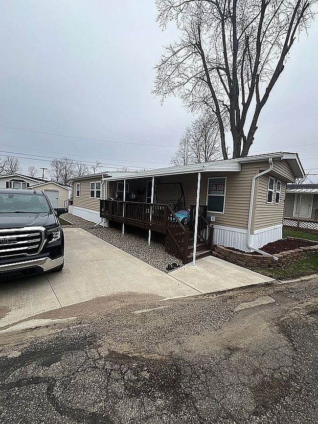 Image of 9103 N Union St Lot 33