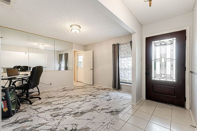 Photo of 5914 Oak Country Way, San Antonio, TX
