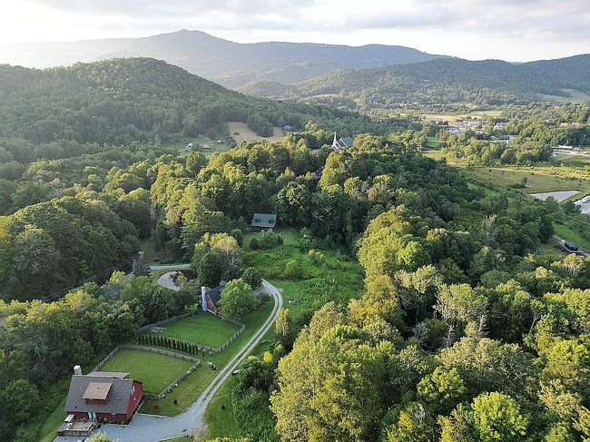 155 Ramsey Hollow Ln, Banner Elk, NC