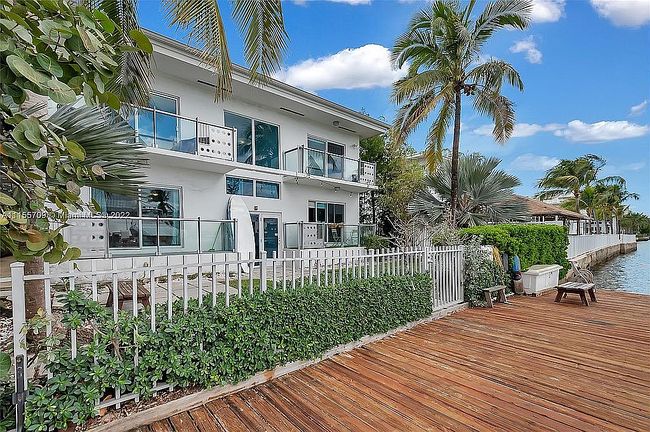 Image of 7171 Bay Dr Apt 2