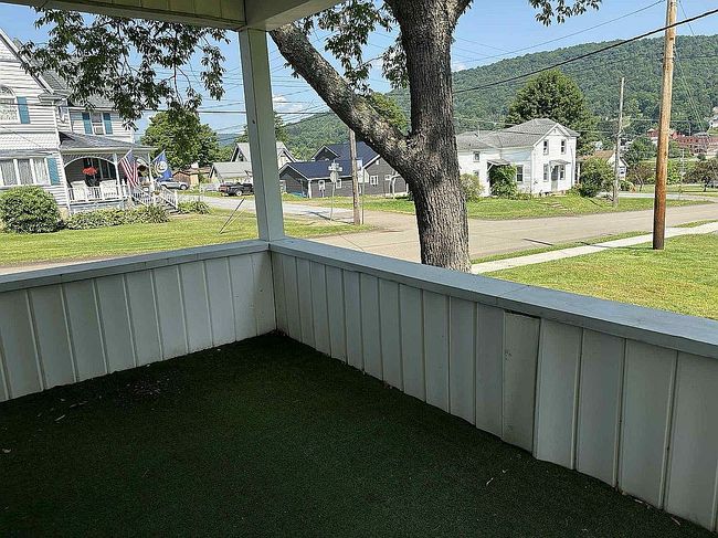 Photo of 403 S Mechanic St, Smethport, PA