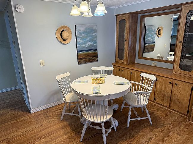 Image of 11836 Point Blvd