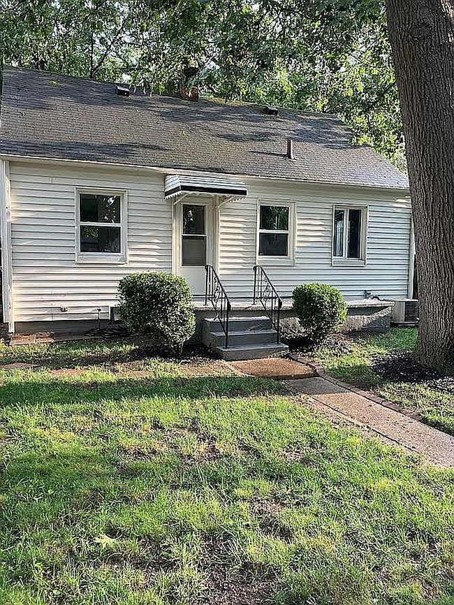 Photo of 2728 Castleton Ave, Toledo, OH
