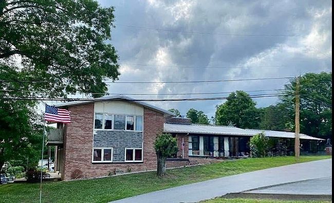Photo of 120 Little St, Manchester, KY