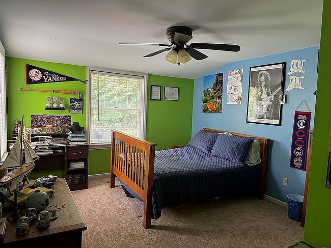 Image of 140 34th St