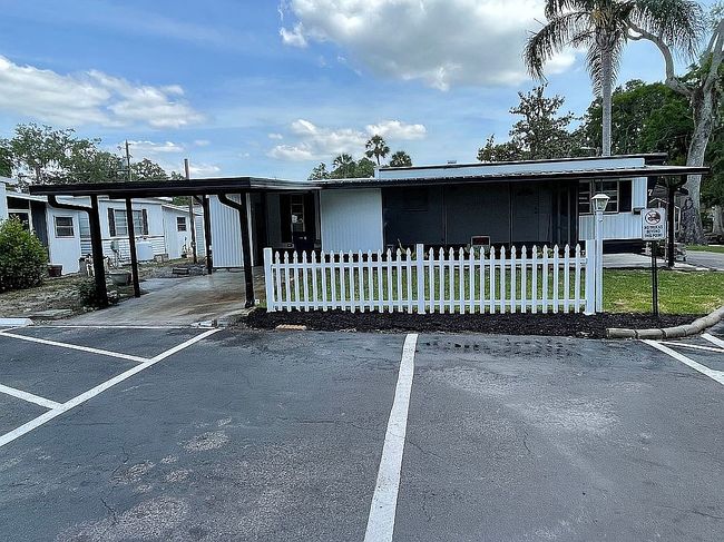 Additional photo 1 of property located at 7 Edgewater Dr