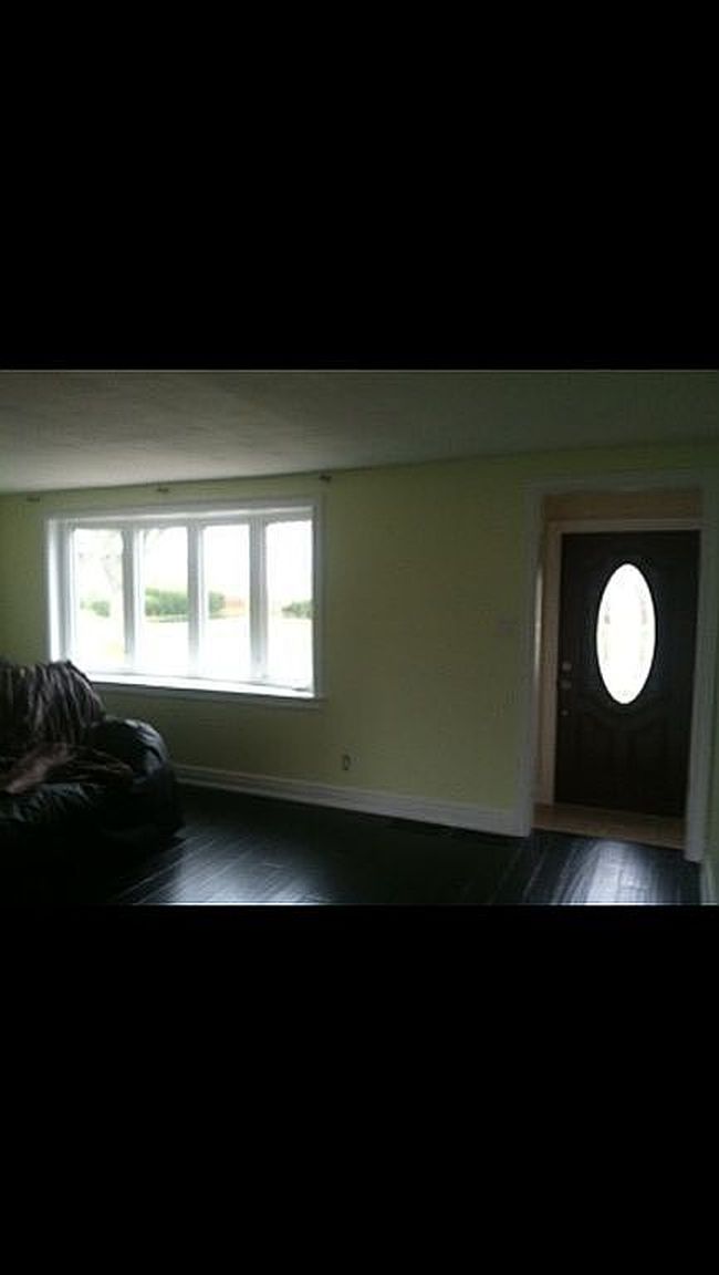 Photo of 74 Clearvale Dr, Cheektowaga, NY