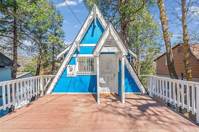 Photo of 23884 Bowl Rd, Crestline, CA