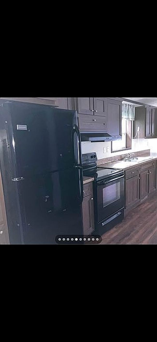 Photo of 303 Walnut St, De Kalb, MO