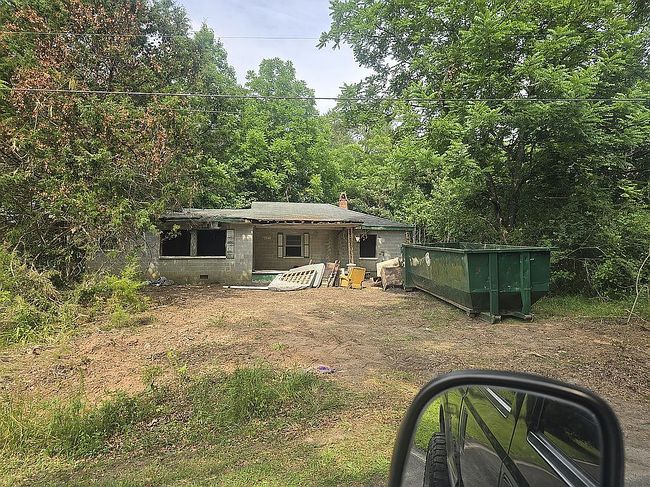 Photo of 7520 Forrest Rd, Grantville, GA