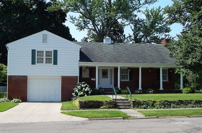 Photo of 101 Cottage St