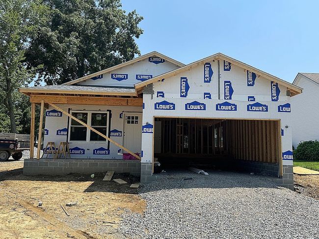 Photo of 1351 Mayfair Dr