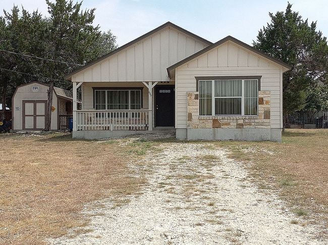 Photo of 685 Rolling Hills Dr