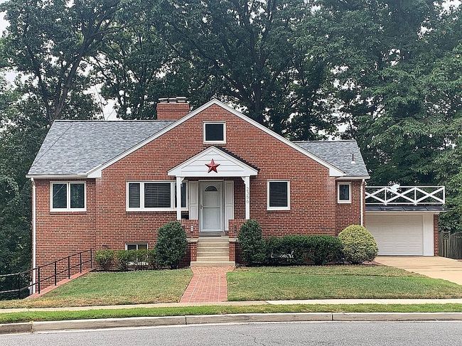 Photo of 2356 S Pierce St, Arlington, VA
