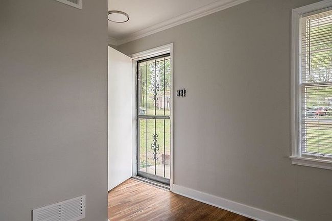 Additional photo 3 of property located at 1026 Linwood Rd