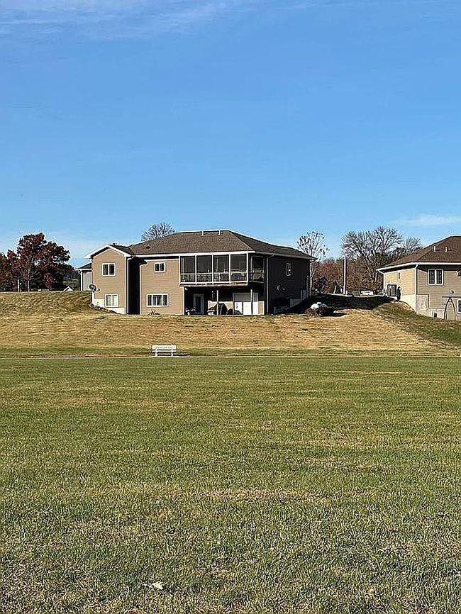 Image of 104 Frontier Ct