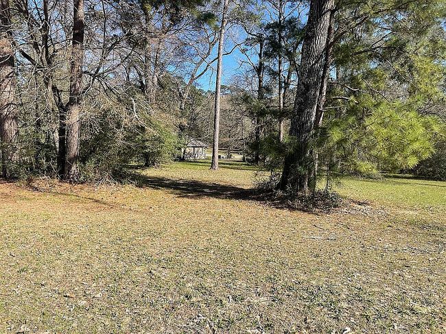 Image of 84 Hillsborough Dr