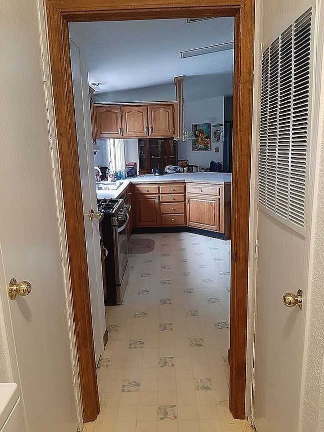 Image of 1187 E Mason St