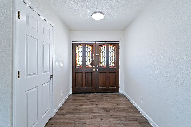 Additional photo 2 of property located at 2850 Country Club Dr