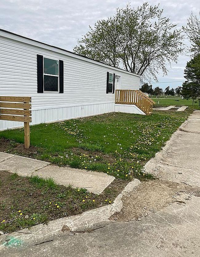 Photo of 200 Gregory Ln #56, Bloomfield, IA