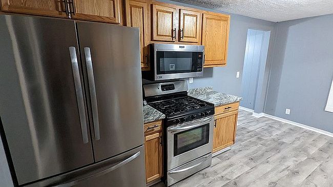 Image of 1213 Lillian Ave